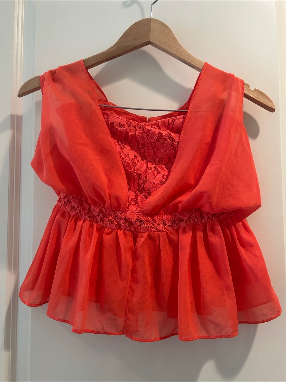 Papaya Coral sweetheart Lace Detail Peplum sheer drape ruffle Top zip back M